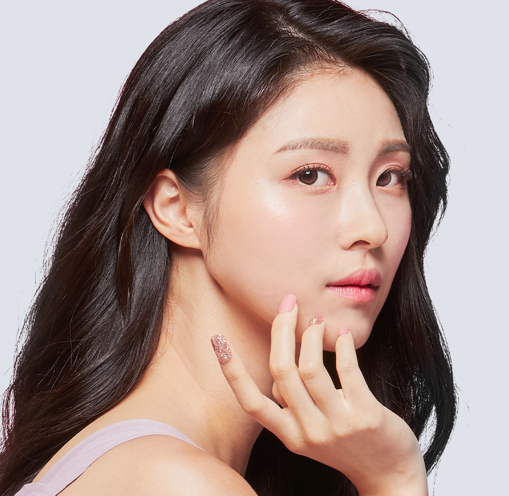 코성형 여성 모델