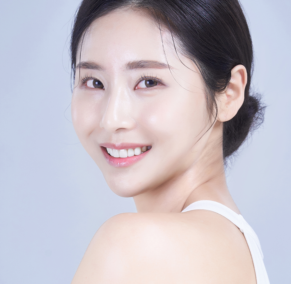 앞트임 성형 여성 모델